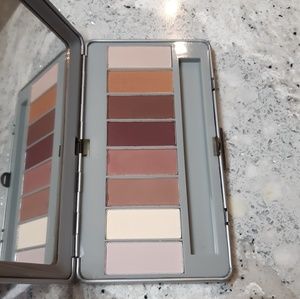 PuR Soul Mattes eyeshadow palette